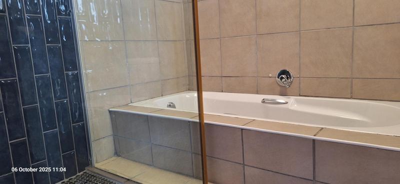 5 Bedroom Property for Sale in Tergniet Western Cape